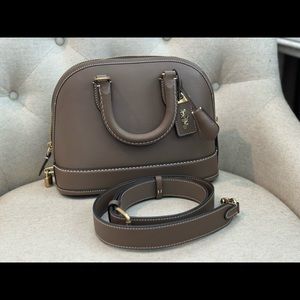 NWT Coach revel bag
